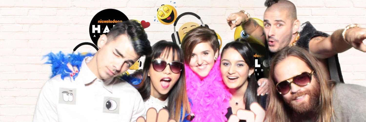 ruchitazaparde's profile banner image