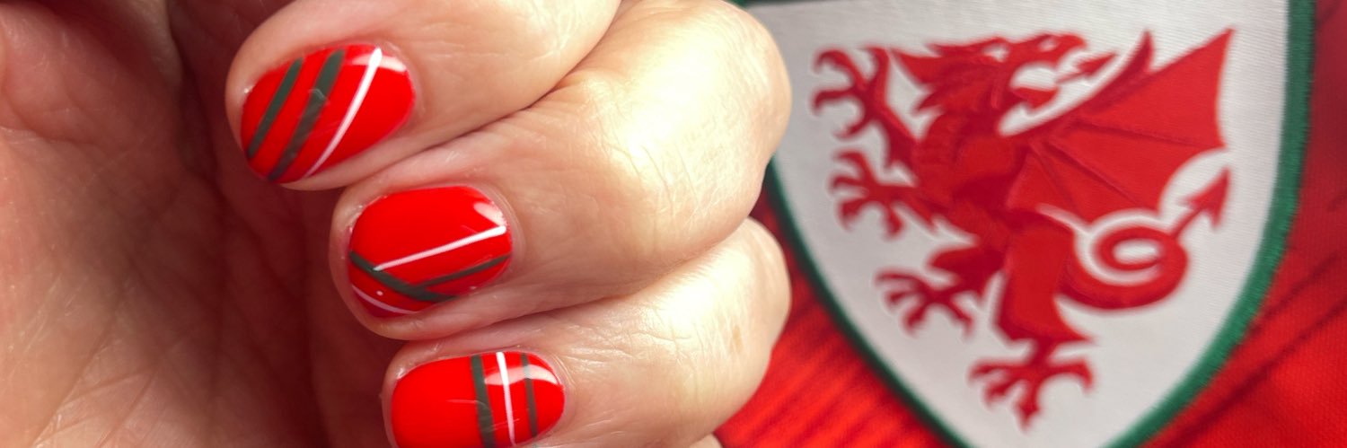 Rae (Rachel Davies) banner
