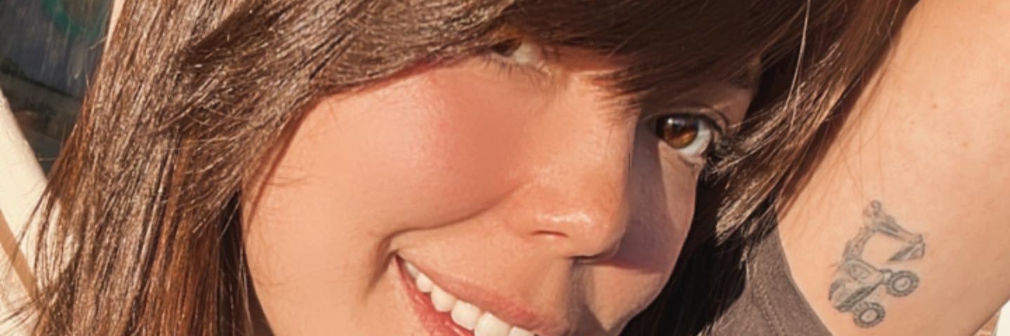 Diana (Poppy) Cáliz banner