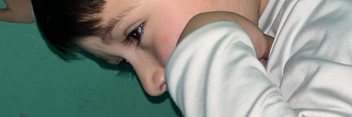 Iambreen_'s profile banner image