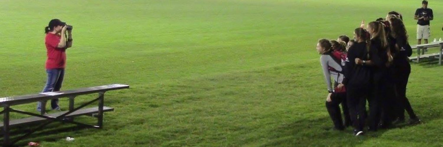 Jules_the_Mom's profile banner image