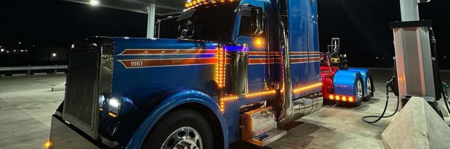 red flag robbie banner