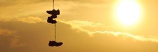 ♪... banner