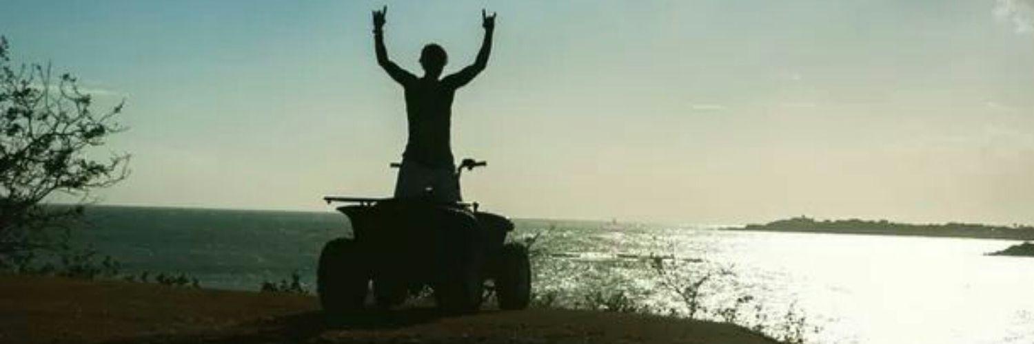 EhAnip's profile banner image