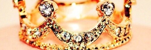 AllexaNicole's profile banner image