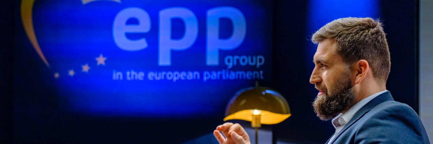 Andrey Novakov banner