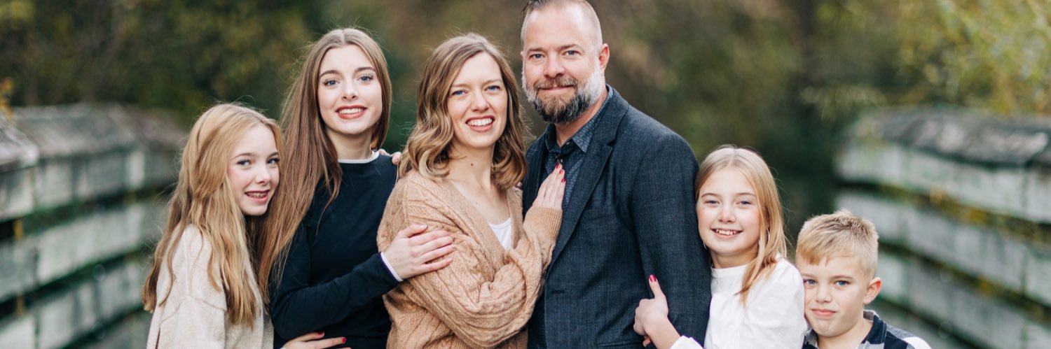 nicknye's profile banner image