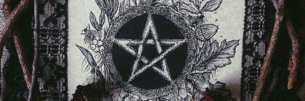 NinnaMoonglow's profile banner image