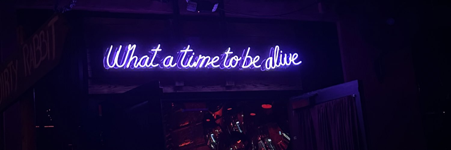 VaronMelanie's profile banner image