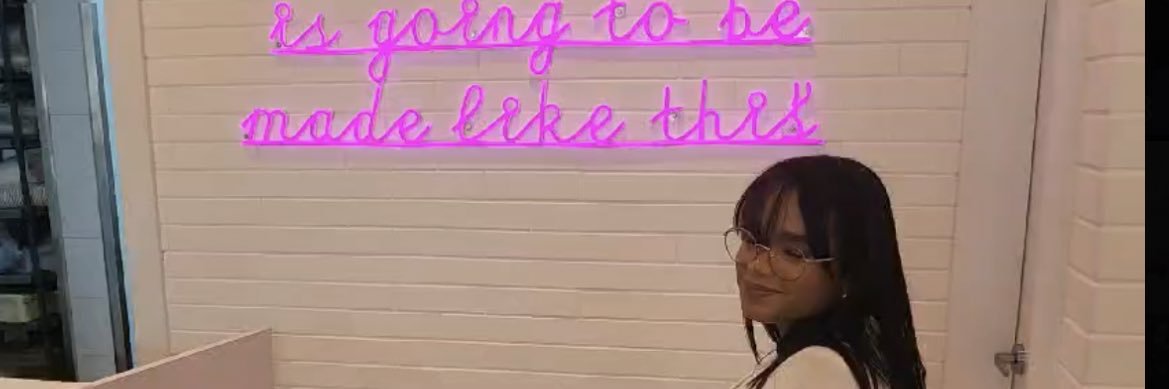 Ash 🤍 𝒥𝓊𝓈𝓉 𝒻𝑜𝓇 𝒯𝒜𝒩 banner