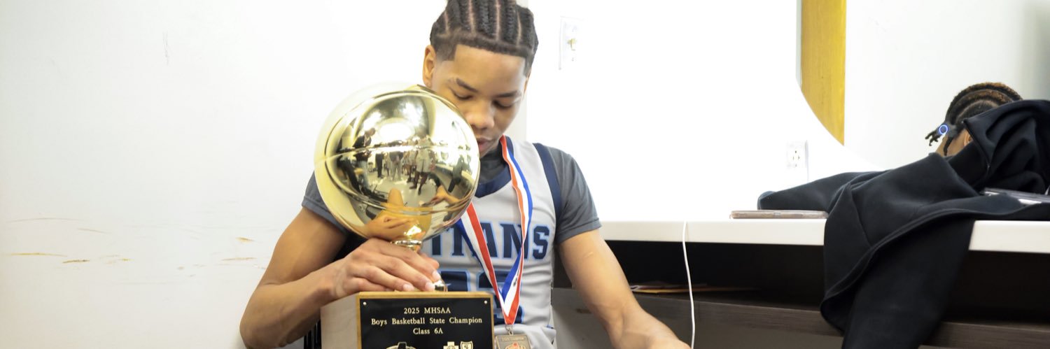 Marquise Williams banner