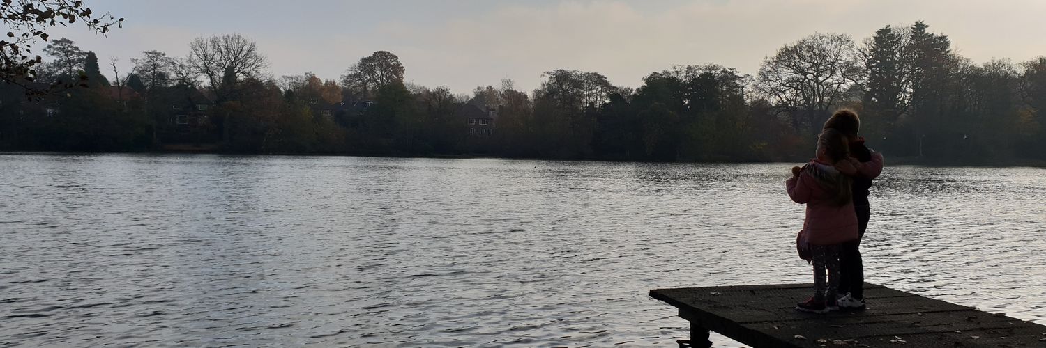 Phil ⚡ banner