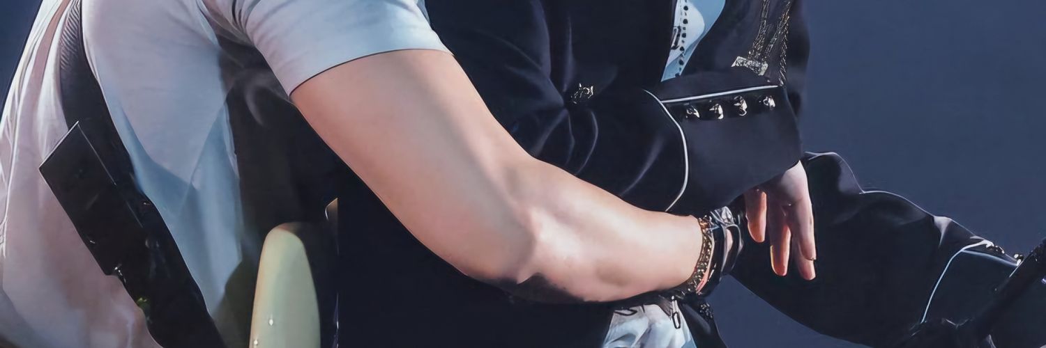 dean banner