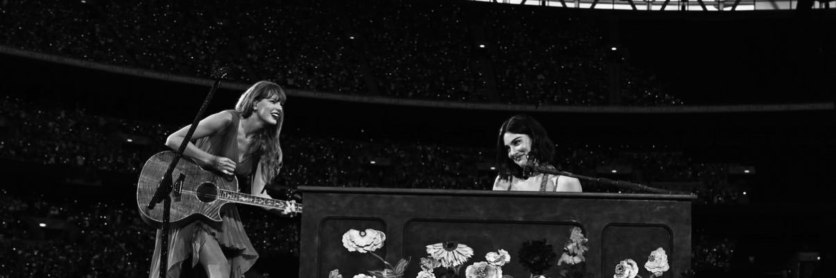 Shannon 🪩 banner