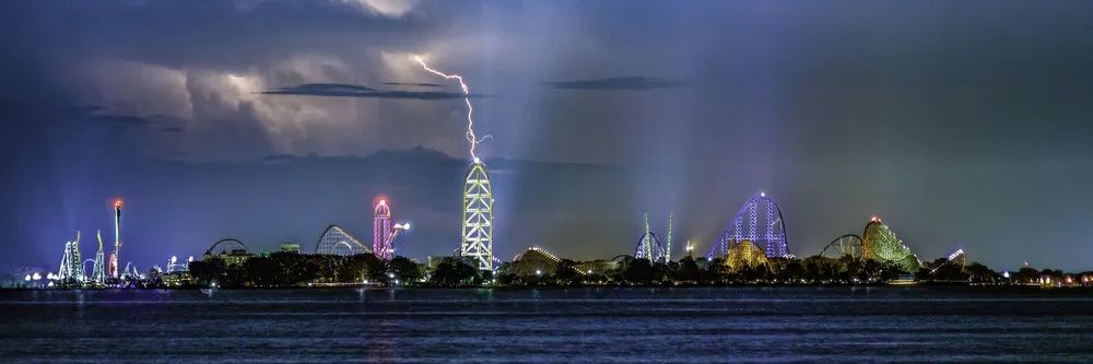 Just Lookin 🪙🦩 banner