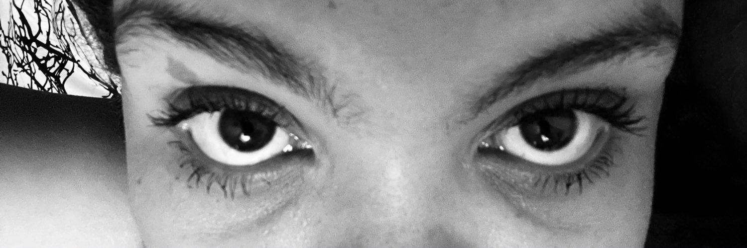 💷 banner