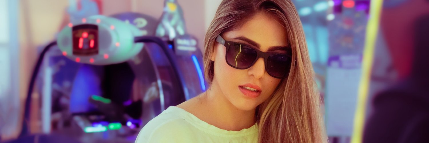 _SkyRoses's profile banner image