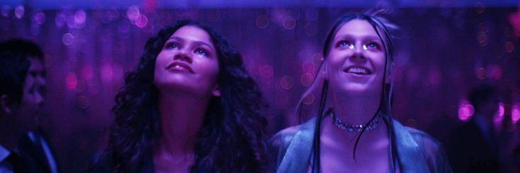 o filho do dicaprio viu a lorde, addison, katseye banner