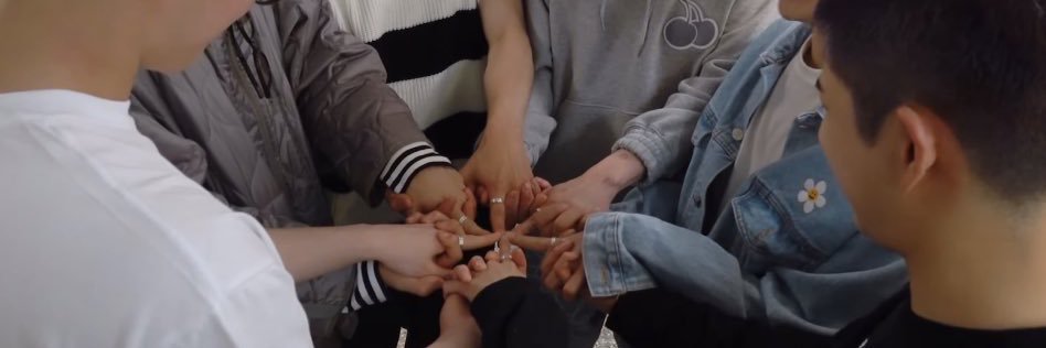 kingbaekhyn's profile banner image