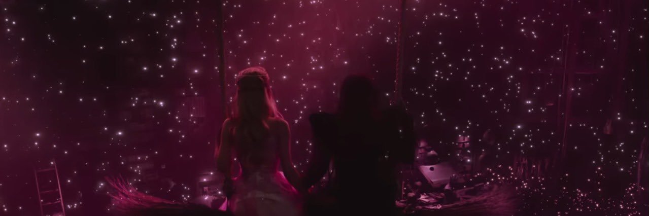 sarah ✧'s banner