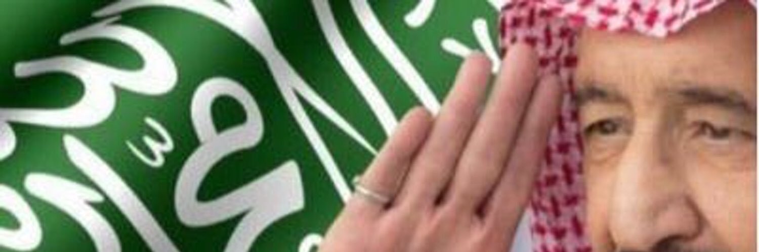 MUNA_N_22's profile banner image