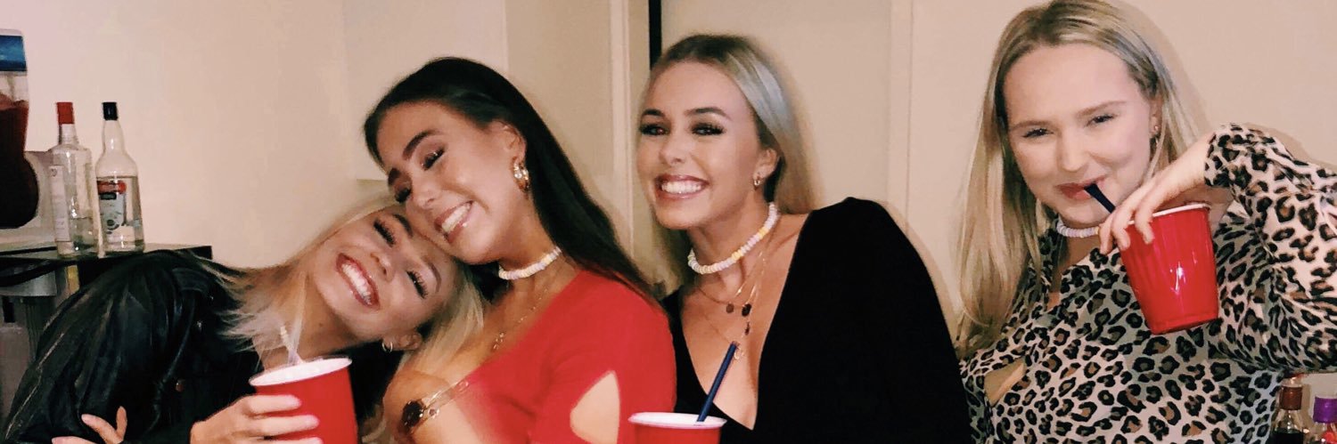 lindadogg_'s profile banner image