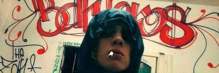anittta banner
