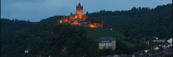 RosaTrunk Profile Banner