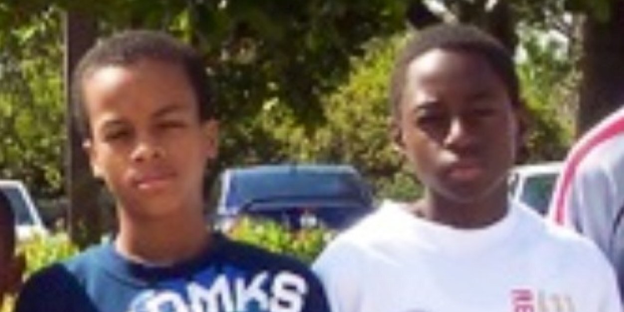 Q banner