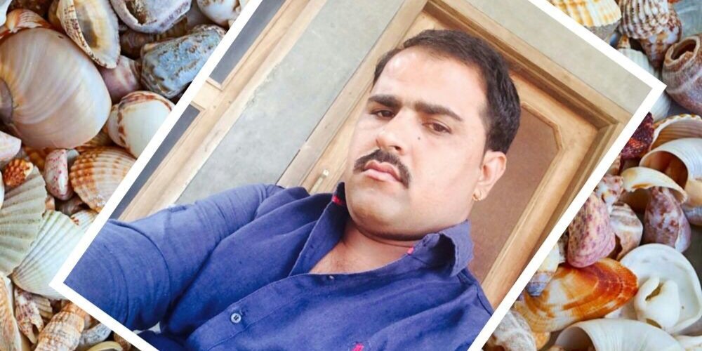 omkhicher's profile banner image
