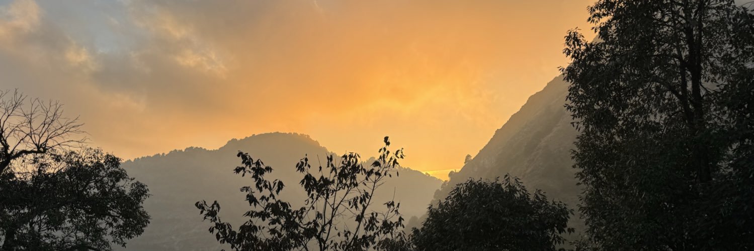 amtanzeem's profile banner image