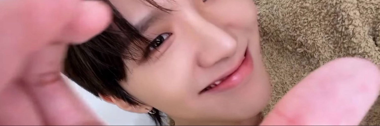 li2wq_h's profile banner image