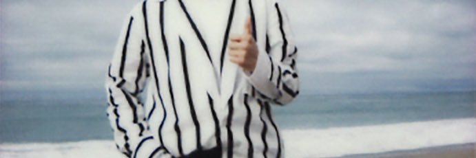 𝔥‎ banner