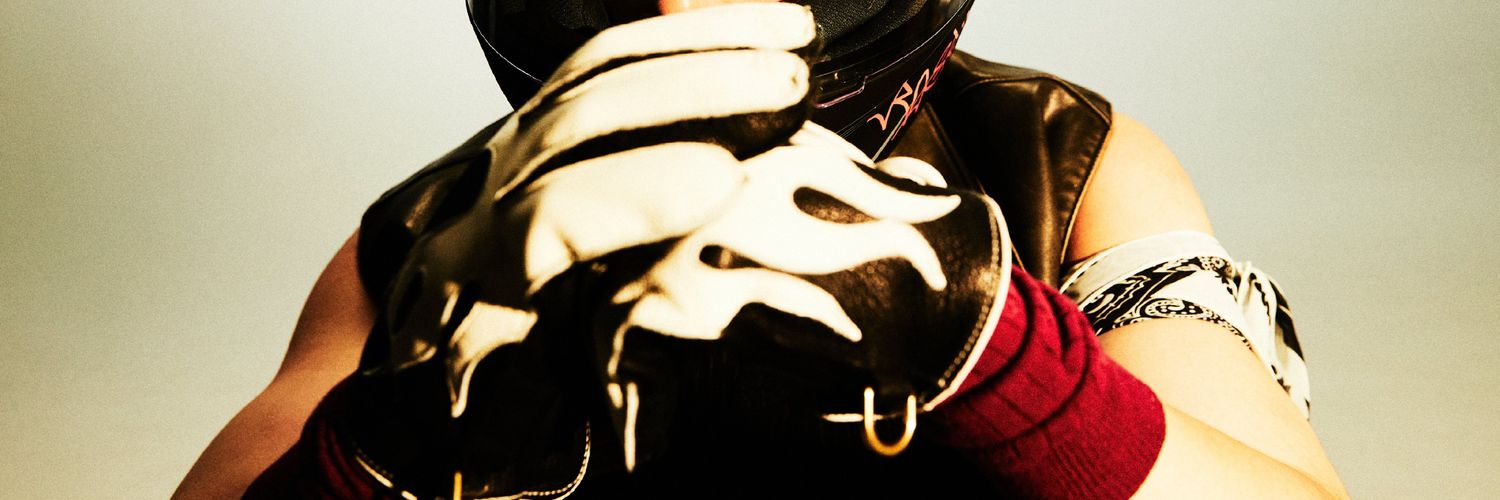 L0VE2RR's profile banner image