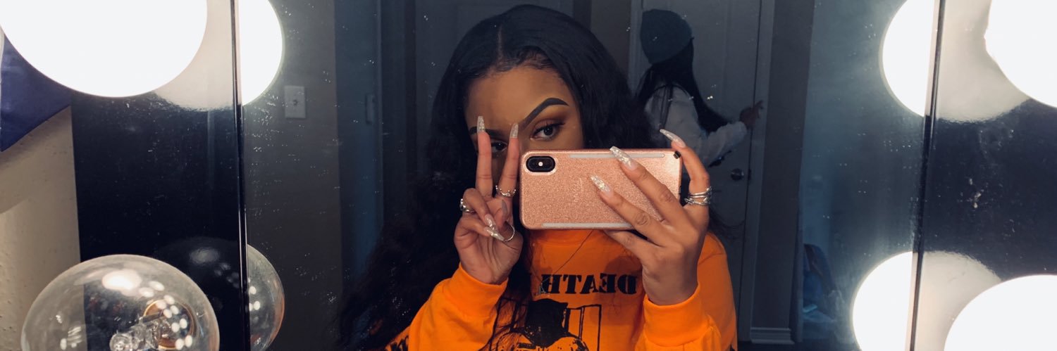 dearOLDmichelle's profile banner image