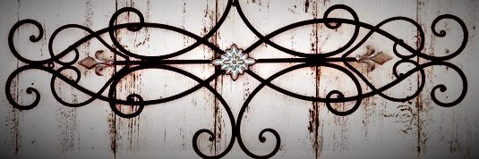 Clandestine.in.Luce's.Visions banner