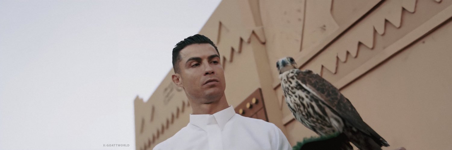 5avi0's profile banner image