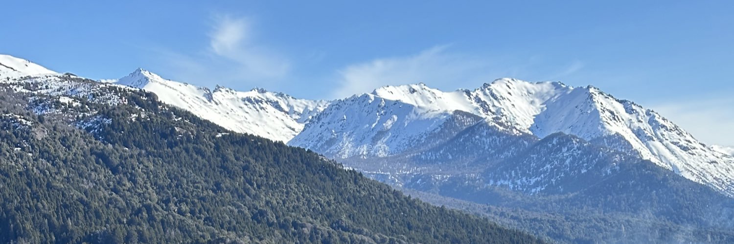 eva_quieneson's profile banner image