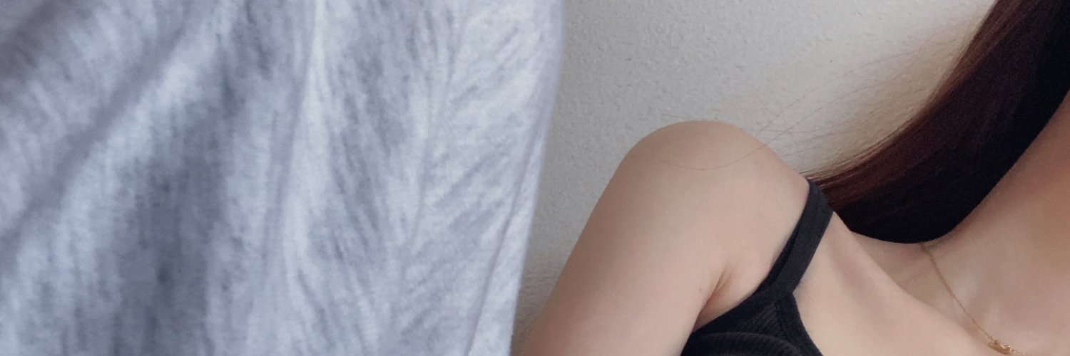 아다 banner