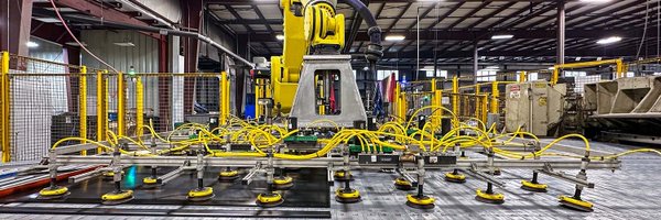 VantagePlastics Profile Banner