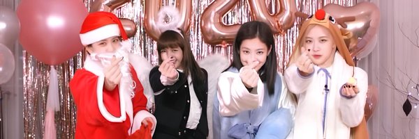 tinisavinon Profile Banner