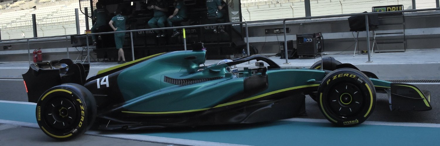 f1tomi8's profile banner image