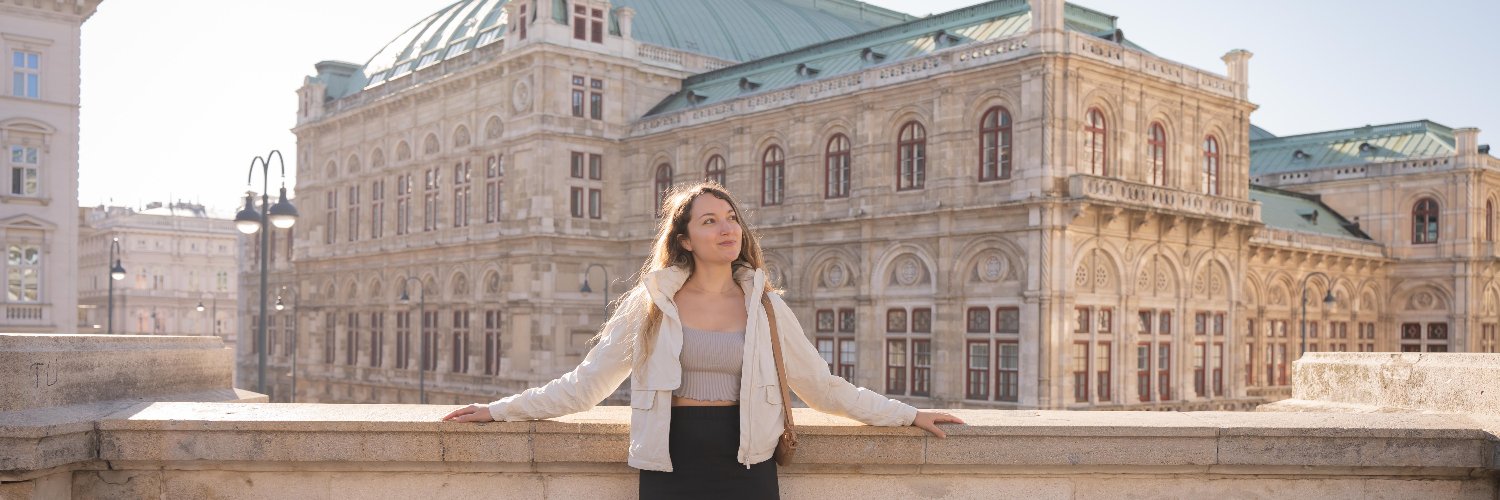Amy Suto | ✍️ Author banner