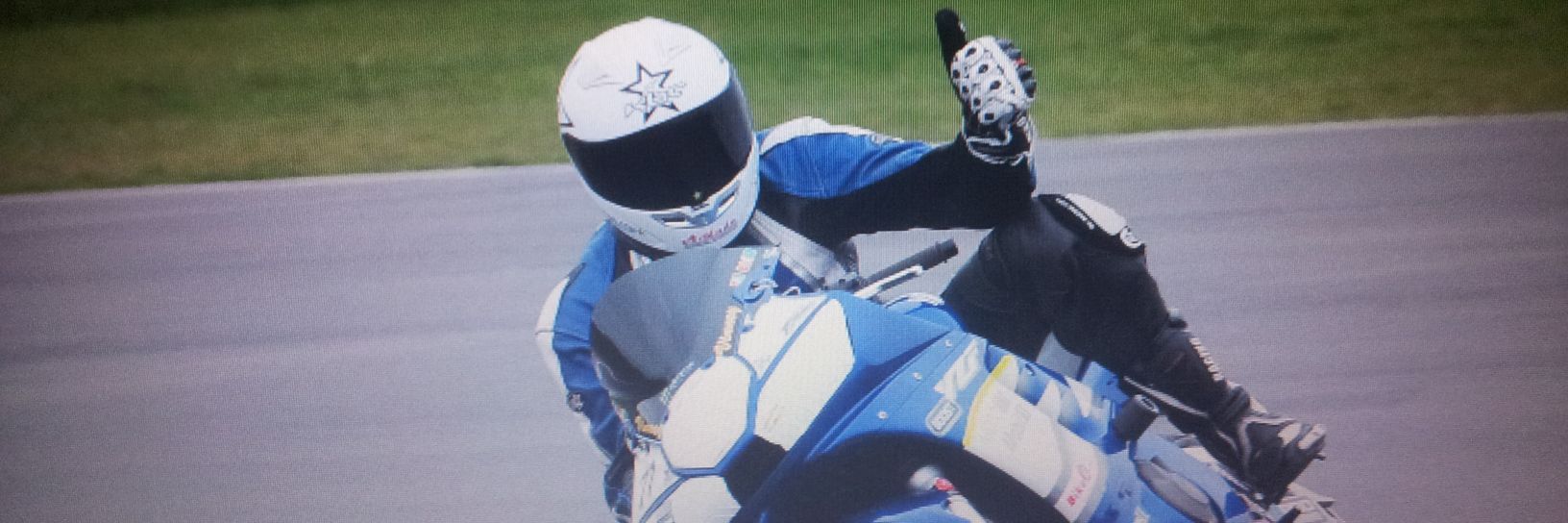 vinney Moto71 banner