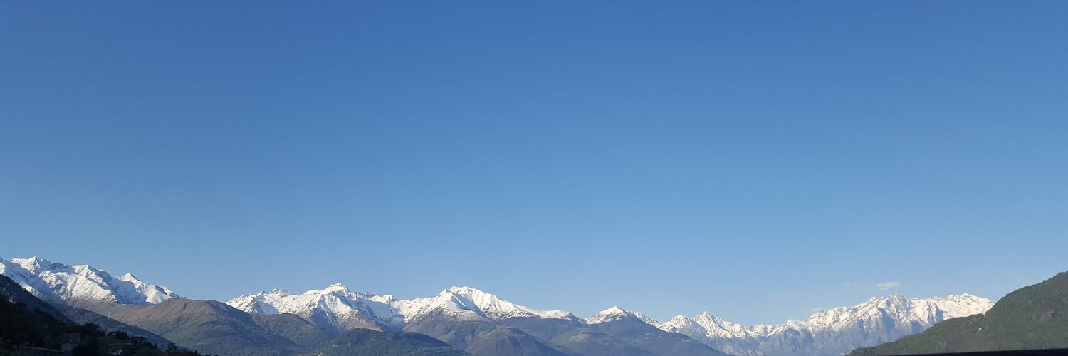 andreinajire's profile banner image