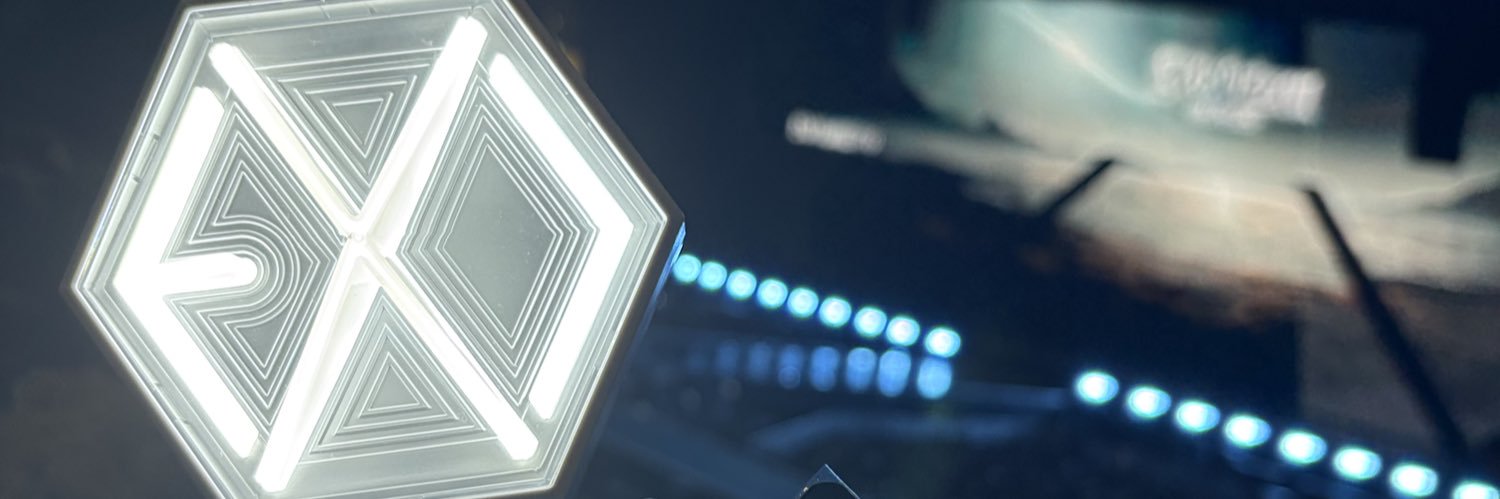 secrettantan's profile banner image