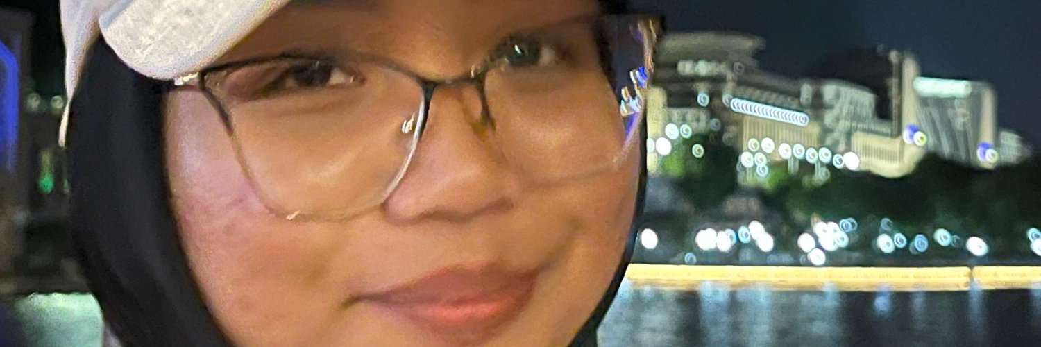 ayoh pink 🇲🇾🇵🇸 banner