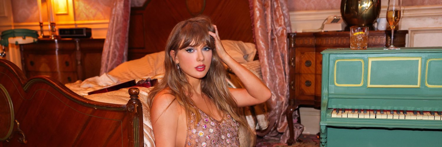 bianca rose (Taylor’s Version)❤️‍🔥 banner