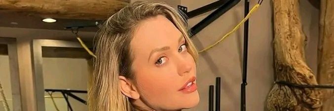 youngbabe185's profile banner image