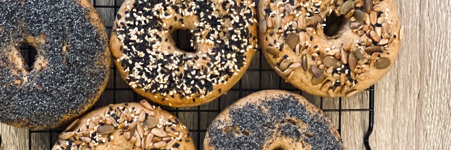 Струмок серед гаю banner